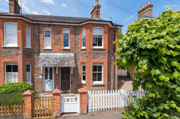 Compton Road, Lindfield, RH16 photo 1