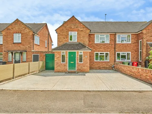 Westfield Road, Hoddesdonphoto