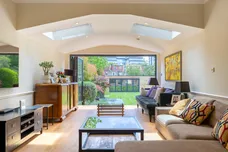 Gordon Road, Ealing, W5 photo 2