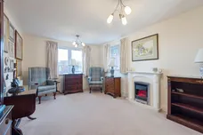Goodes Court, Royston