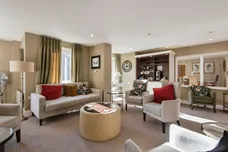 Goodes Court, Royston
