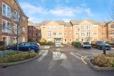 Goodes Court, Royston