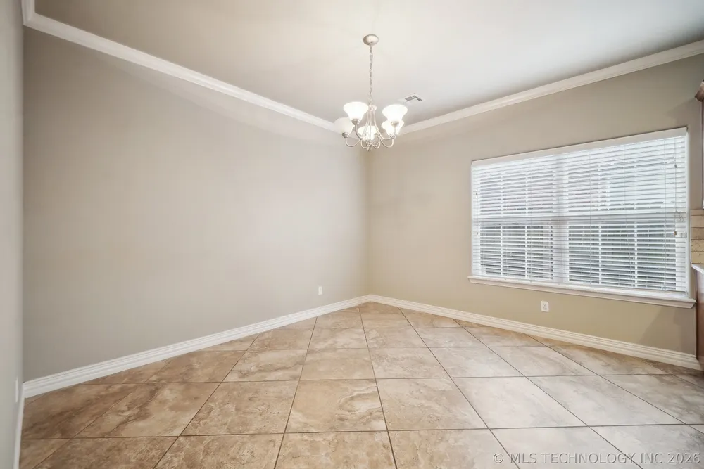 13302 E 43rd St, Tulsa, OK 74134