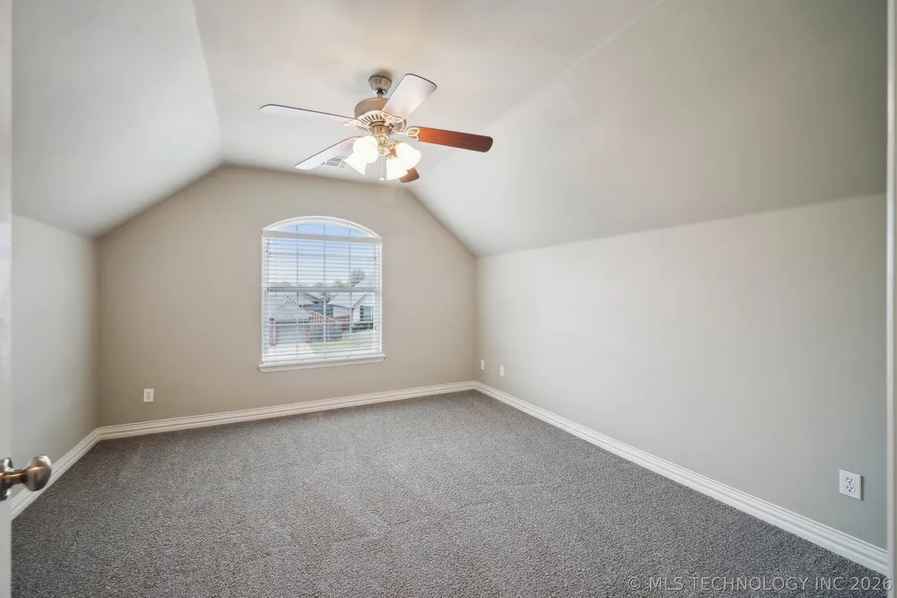 13302 E 43rd St, Tulsa, OK 74134