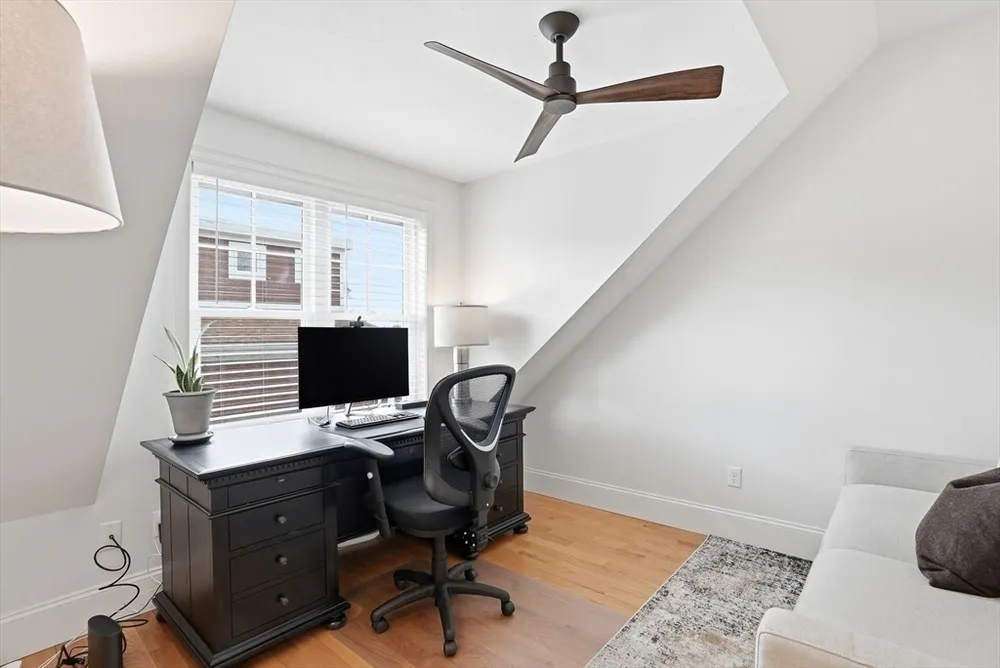 9 Park St, Boston, MA 02122