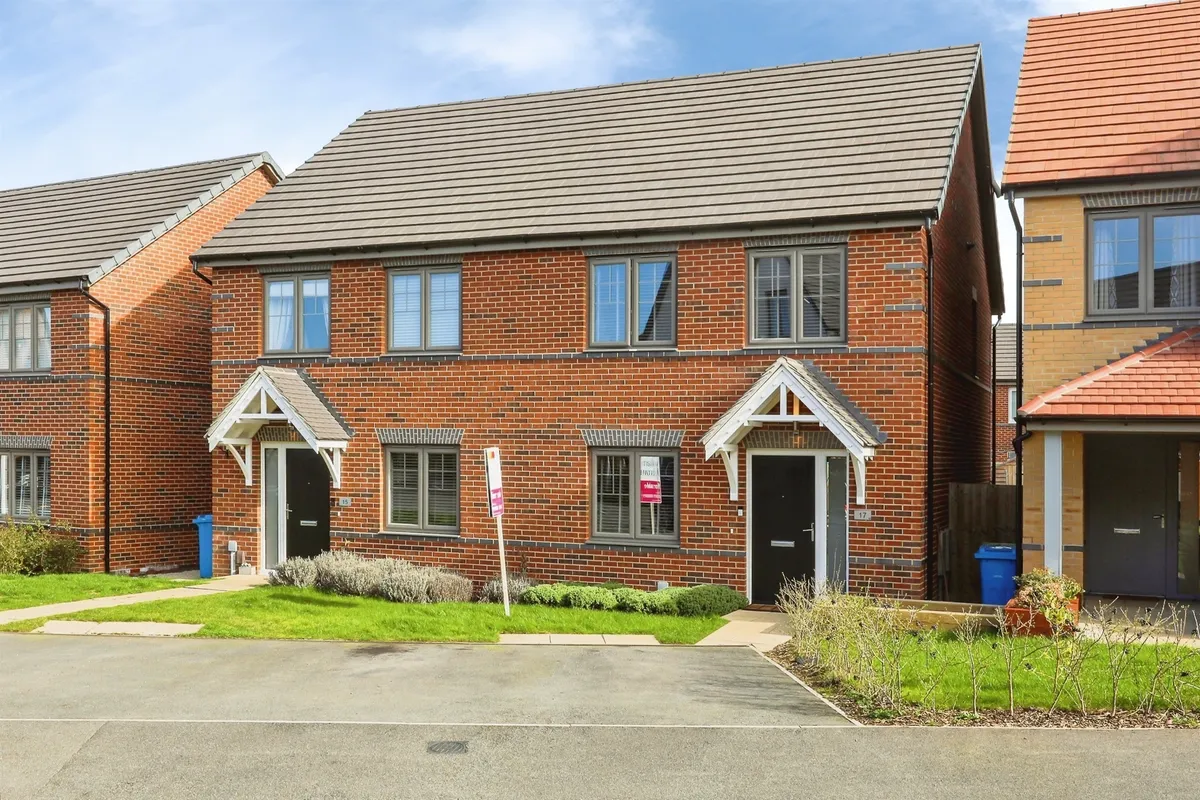 Snowdrop Gardens, Carlton-In-Lindrick, Worksop