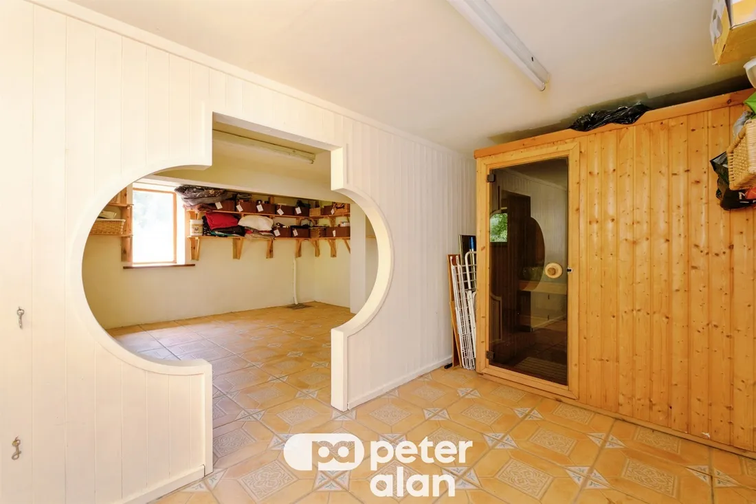 Property photo 24