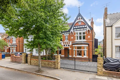 Gordon Road, Ealing, W5