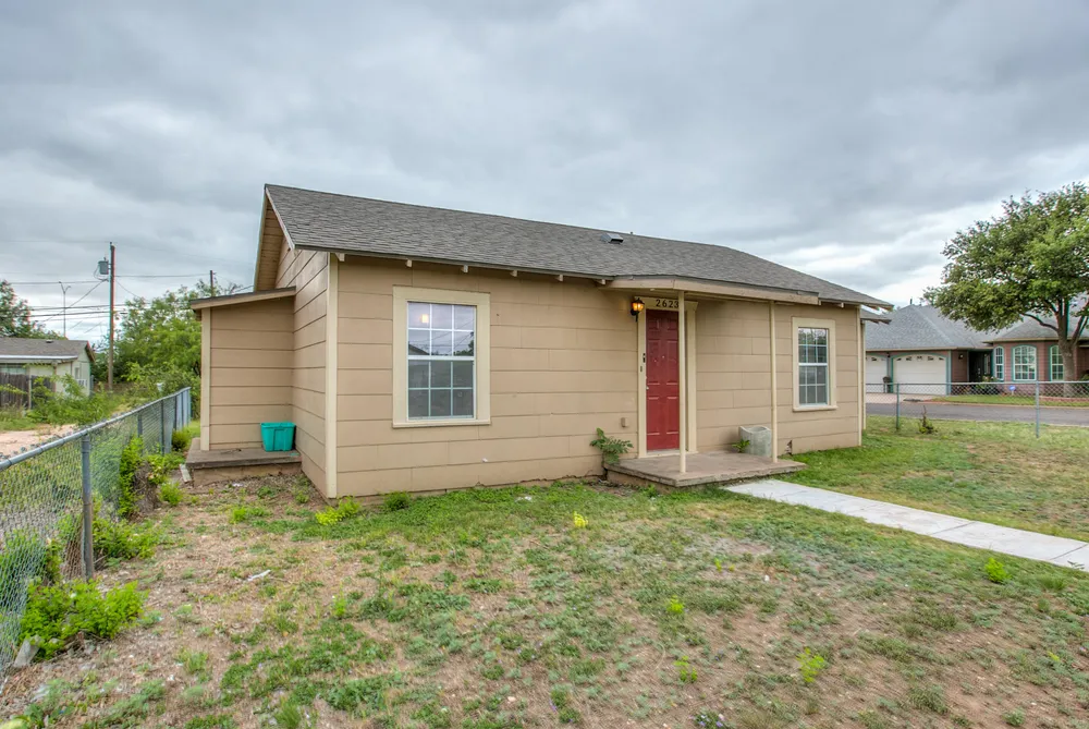 2623 Houston St, San Angelo, TX 76901-2955
