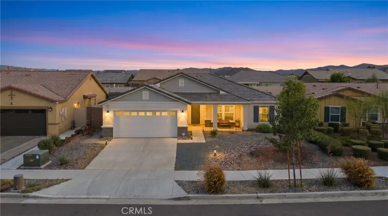 537 Hedgewood St, Hemet, CA 92543