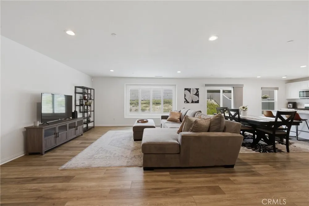 537 Hedgewood St, Hemet, CA 92543