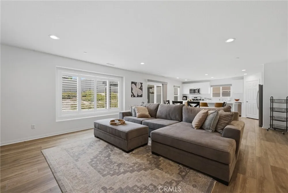 537 Hedgewood St, Hemet, CA 92543