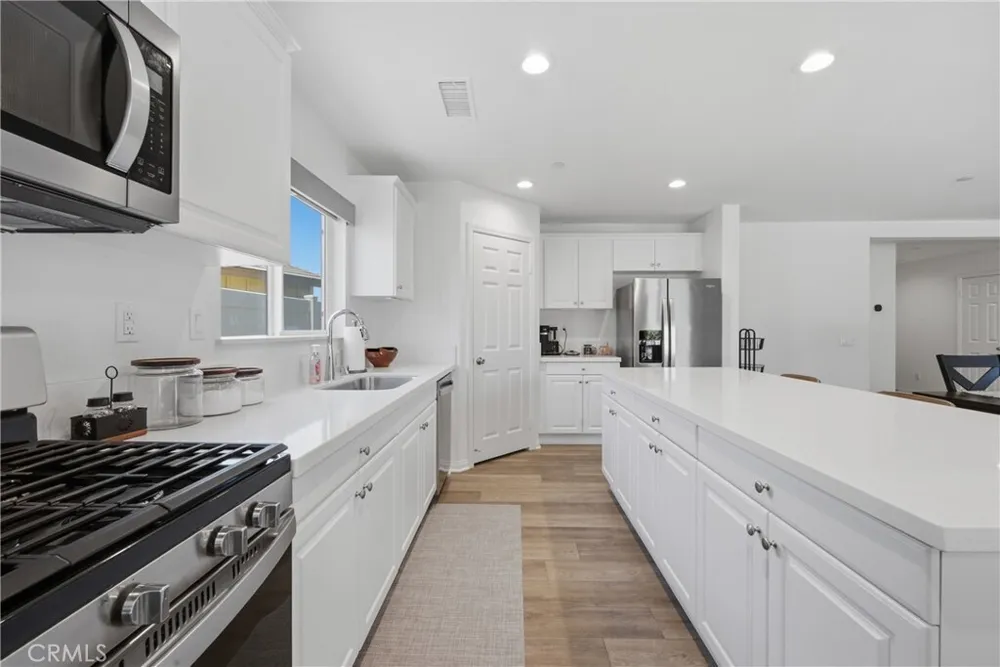 537 Hedgewood St, Hemet, CA 92543