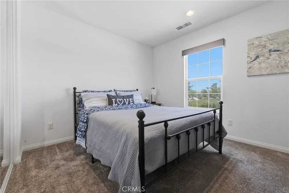 537 Hedgewood St, Hemet, CA 92543