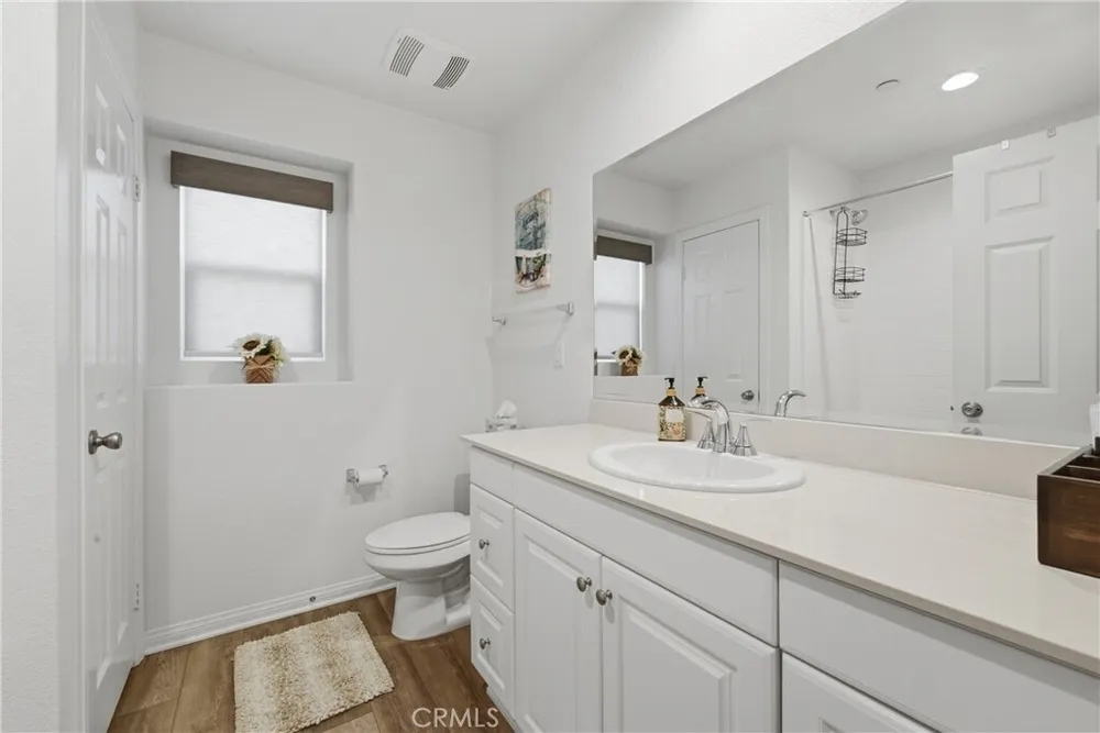 537 Hedgewood St, Hemet, CA 92543