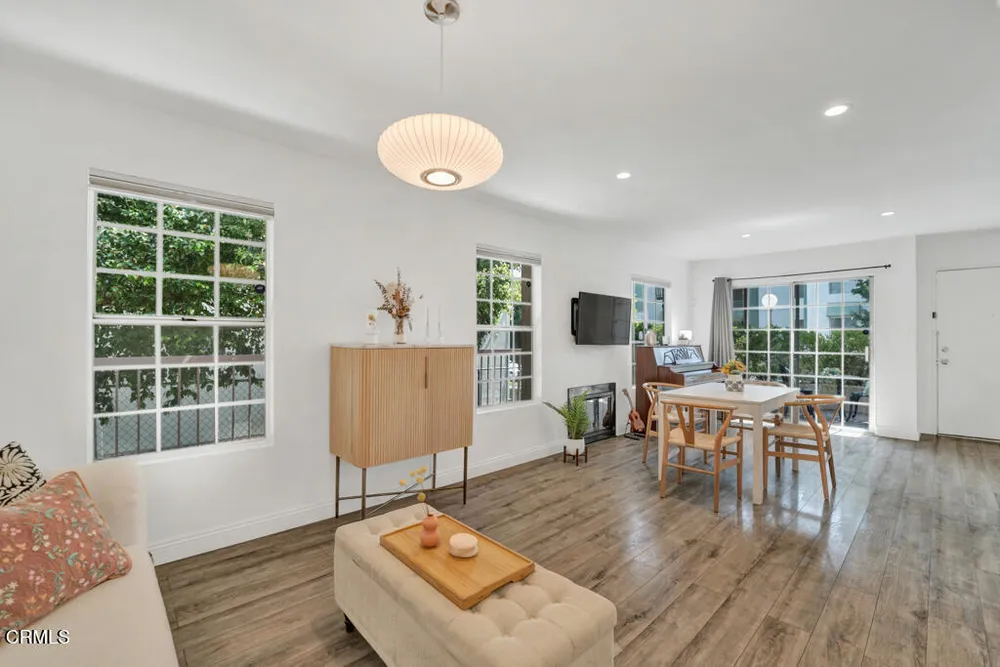 77 N Michigan Ave, Pasadena, CA 91106