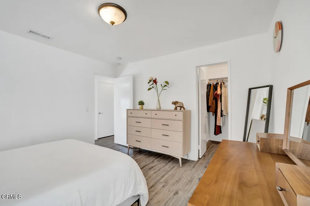 77 N Michigan Ave, Pasadena, CA 91106