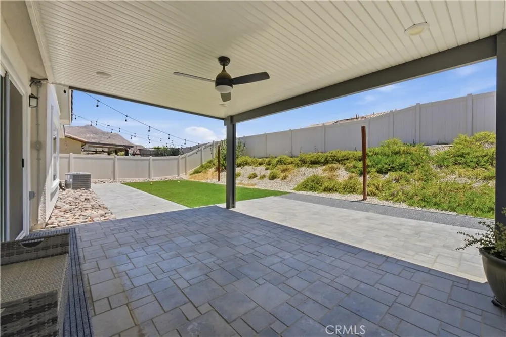 537 Hedgewood St, Hemet, CA 92543