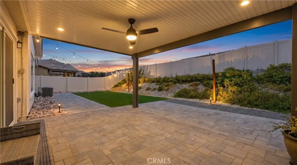 537 Hedgewood St, Hemet, CA 92543