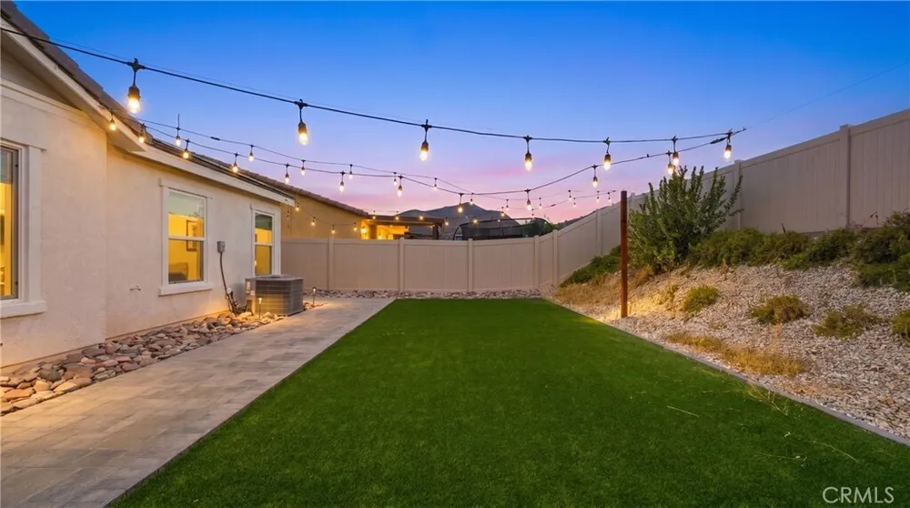 537 Hedgewood St, Hemet, CA 92543