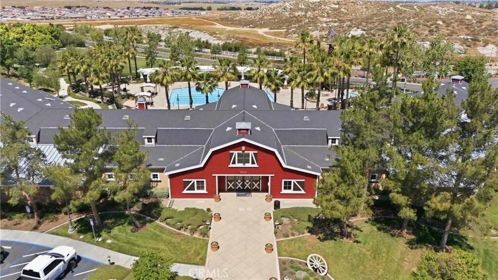 537 Hedgewood St, Hemet, CA 92543