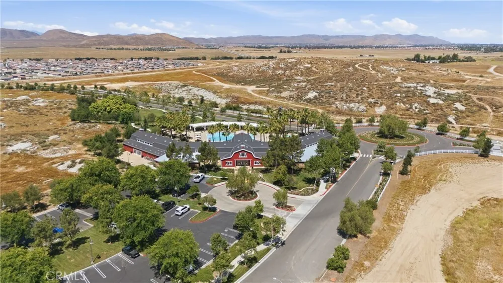 537 Hedgewood St, Hemet, CA 92543