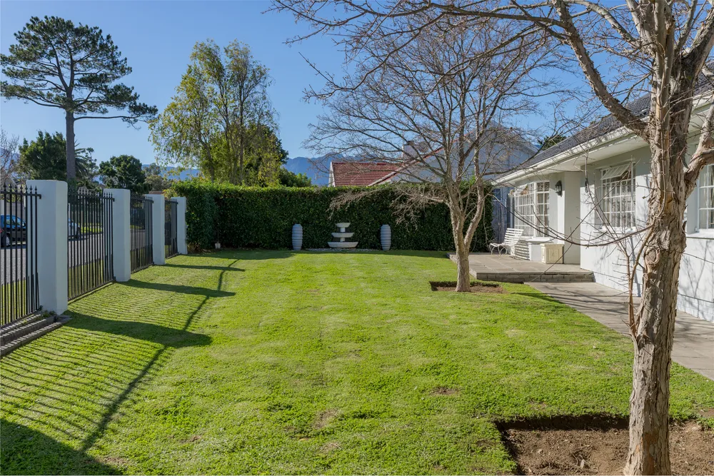 South Africa, Western Cape, Roundhay, Brookwood Street, 8
