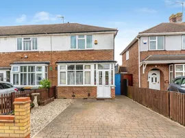 Wendover Drive, Bedford thumb 2