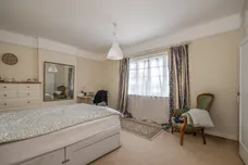 Roehampton Close, London, SW15 photo 11