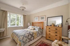 Roehampton Close, London, SW15 photo 13