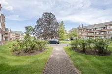 Roehampton Close, London, SW15 photo 14