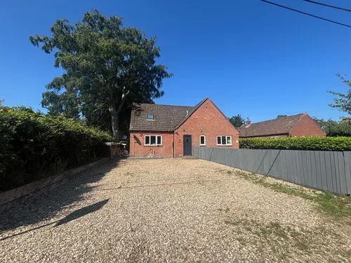 Reepham Road, Briston, Melton Constablephoto