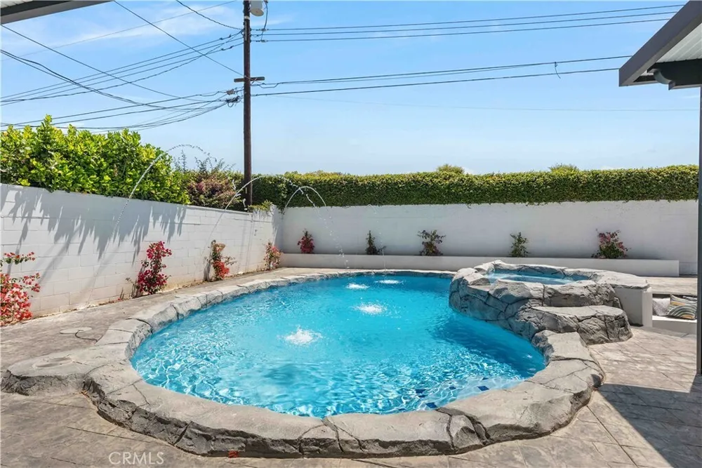 530 Stanford Ave, Fullerton, CA 92831-3336