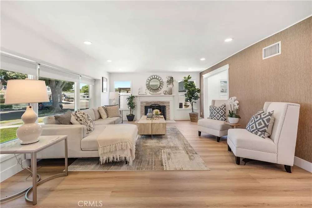 530 Stanford Ave, Fullerton, CA 92831-3336