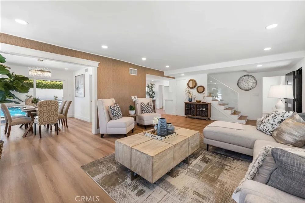 530 Stanford Ave, Fullerton, CA 92831-3336
