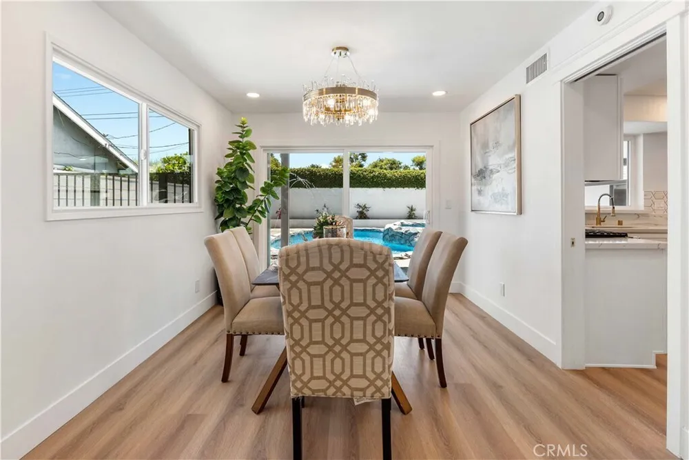 530 Stanford Ave, Fullerton, CA 92831-3336