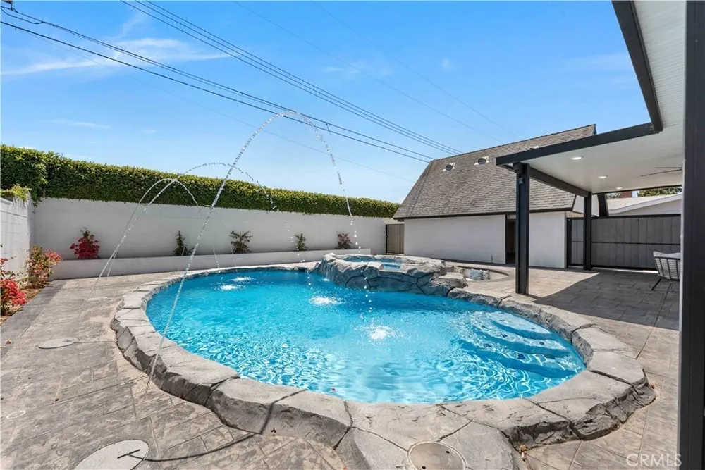 530 Stanford Ave, Fullerton, CA 92831-3336