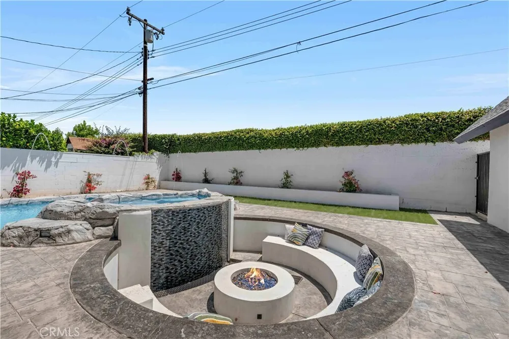 530 Stanford Ave, Fullerton, CA 92831-3336