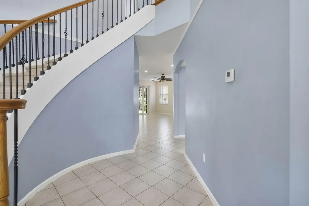 6370 Stonehurst Circle, Lake Worth Beach, FL 33467