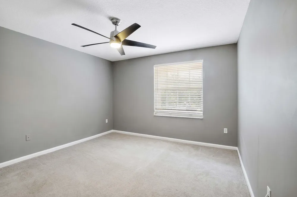 6370 Stonehurst Circle, Lake Worth Beach, FL 33467
