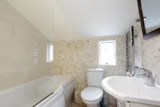 Chelverton Road London SW15 photo 6