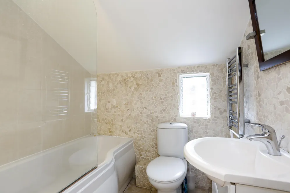 Chelverton Road London SW15 photo 6