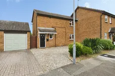 Bounderby Grove, Chelmsford