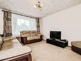 New Barn Close, Portslade, Brighton thumb 3