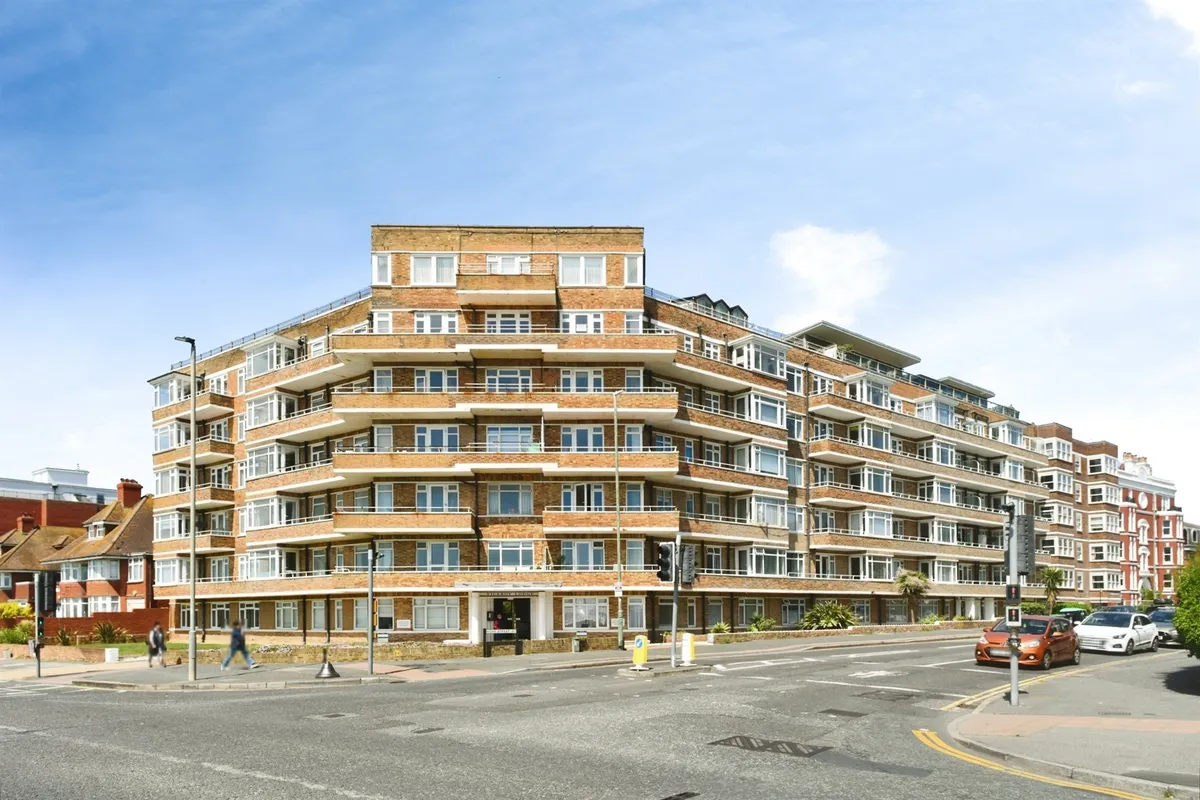Kingsway, Hove