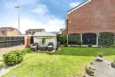 Hallcroft Gardens, Great Houghton, Barnsley