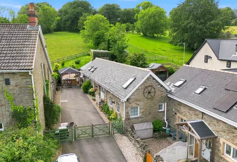 Wyrloed Lodge Court, Manmoel, NP12 