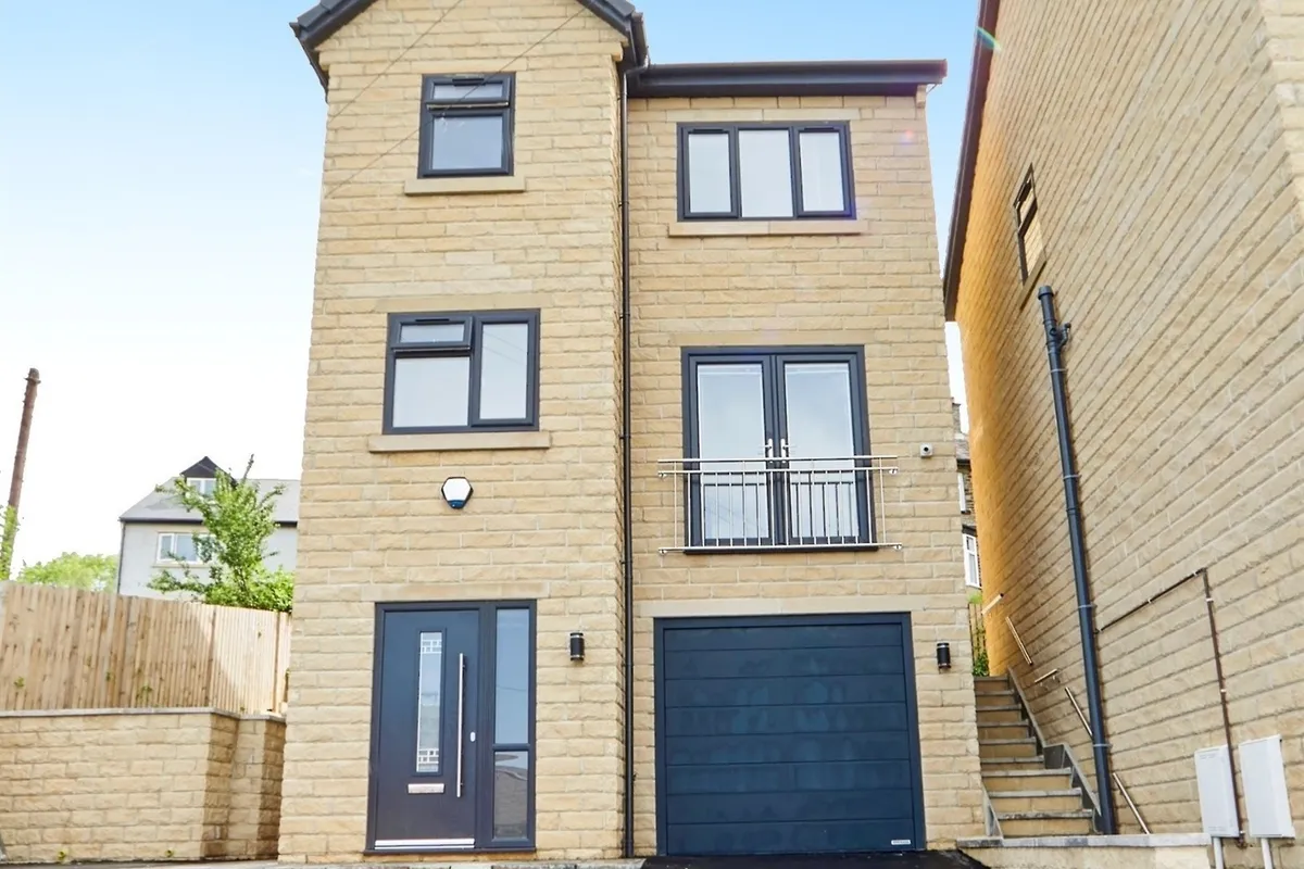 Prospect Mount, SHIPLEY