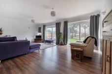 Meadow Way, Dorney Reach, Maidenhead, SL6 photo 12