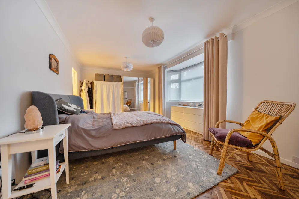 Meadow Way, Dorney Reach, Maidenhead, SL6 photo 3
